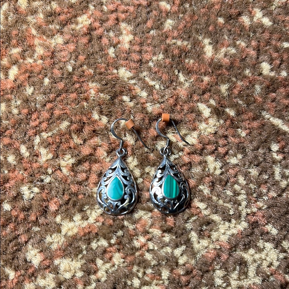 Elegant Silver and Green Teardrop Earrings